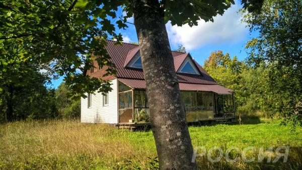 Продаю  дом  200 кв.м  блочный