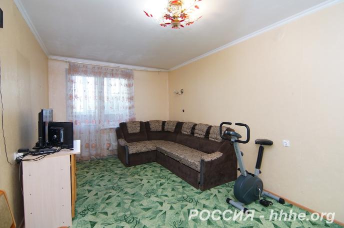 Продаю 3-комн квартиру 74 кв м