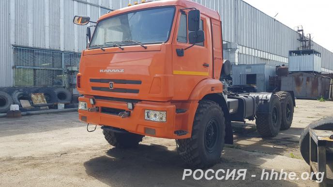 КАМАЗ 44108 тягач