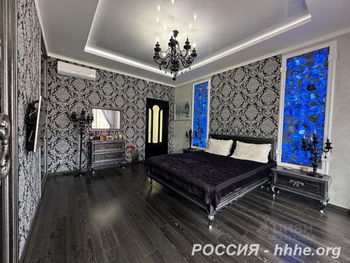 Продаю  дом  200 кв.м  кирпичный