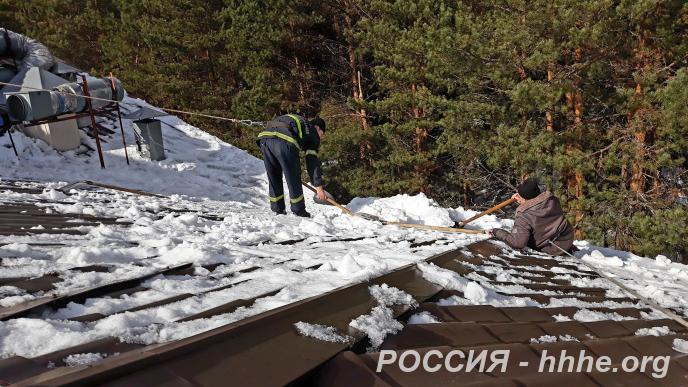 Уборка снега Чистка крыш
