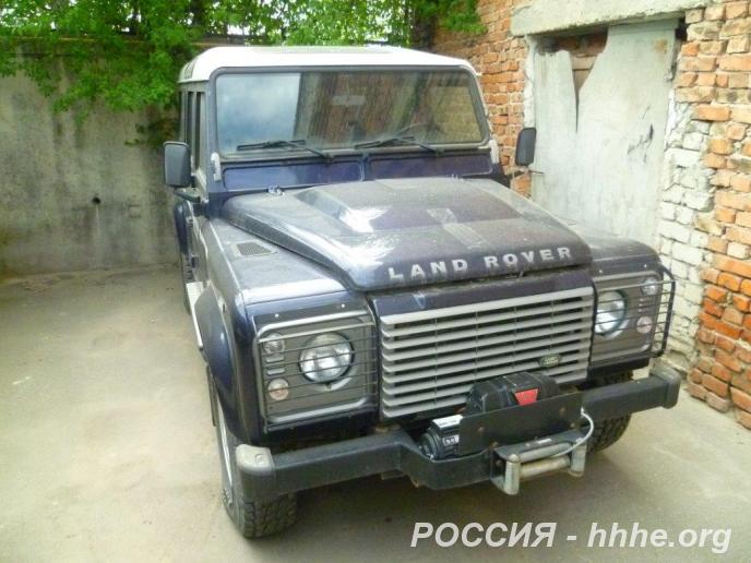 Land Rover Defender,  2013 г.  141000 км 1846318 руб.