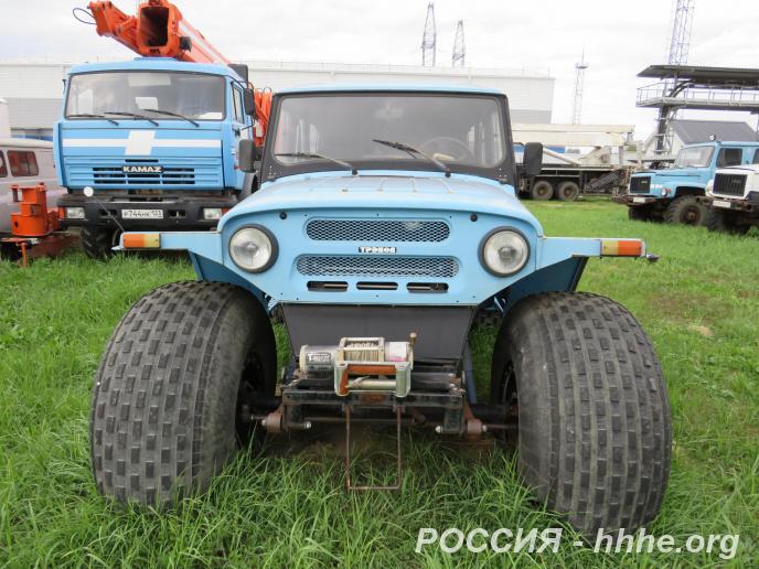 Вездеходное транспортное средство ТРЕКОЛ-39041