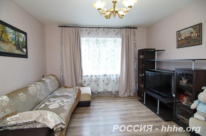 Продаю  дом  240 кв.м  кирпичный