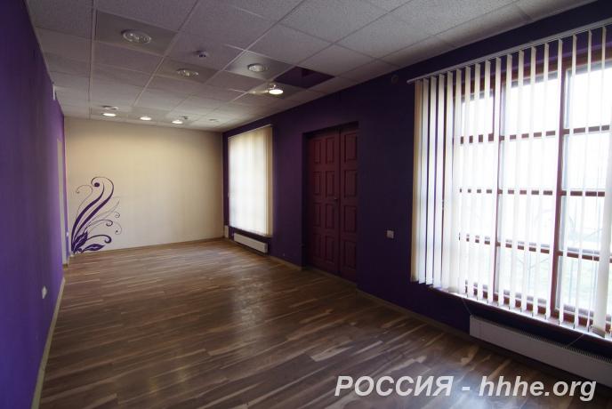 Дом с коммерцией