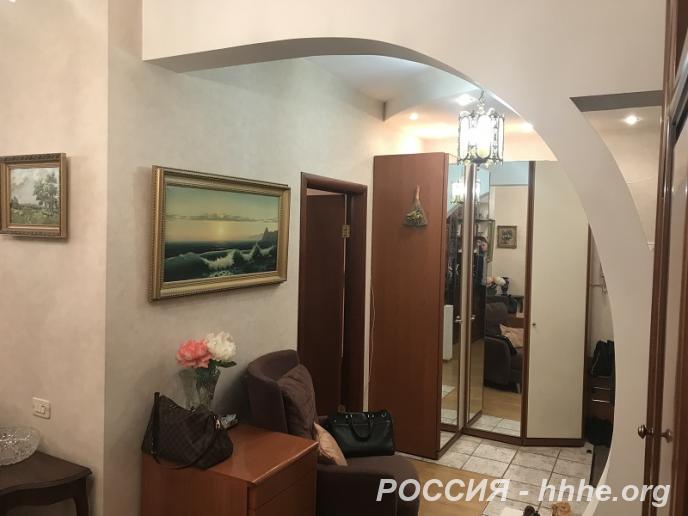 Продаю 3-комн квартиру 77 кв м