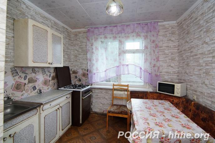 Продаю 3-комн квартиру 64 кв м