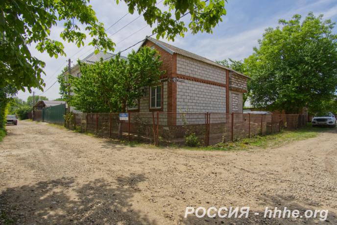 Продаю  дом  106 кв.м  кирпичный