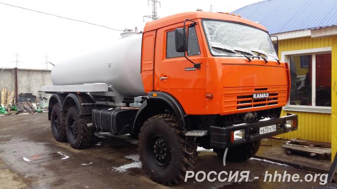 КАМАЗ 43118 вакуумник