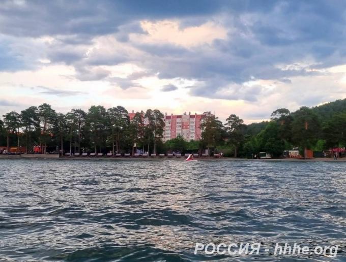 Продаю 2-комн квартиру 58 кв м